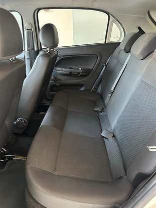VOLKSWAGEN-GOL-2022