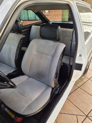 VOLKSWAGEN-GOL-1988