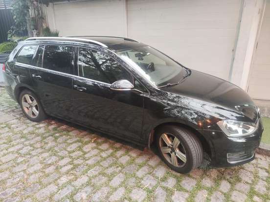 VOLKSWAGEN-GOLF-2017