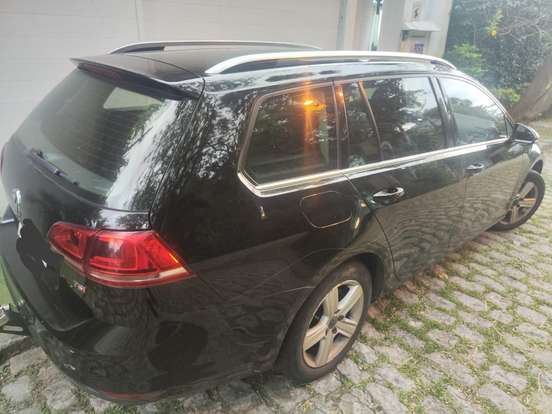VOLKSWAGEN-GOLF-2017