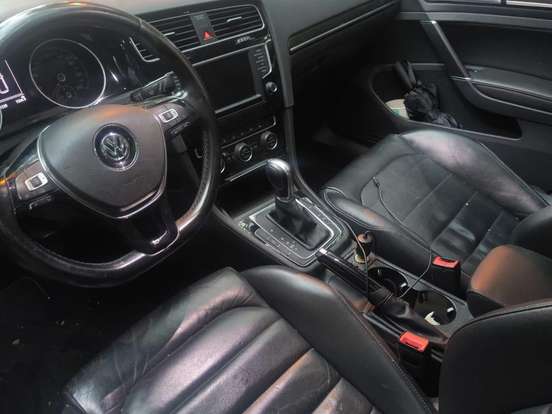 VOLKSWAGEN-GOLF-1.4 TSI VARIANT HIGHLINE 16V TOTAL FLEX 4P TIPTRONIC VOLKSWAGEN-GOLF-2017