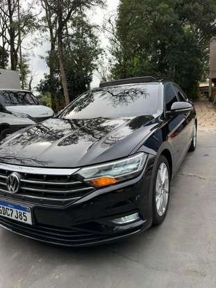 VOLKSWAGEN-JETTA-2020