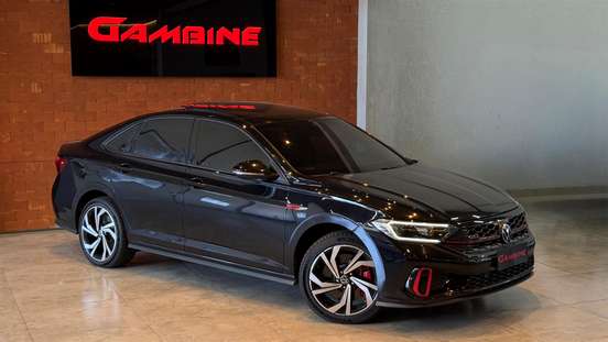 VOLKSWAGEN-JETTA-2024