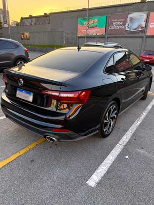 VOLKSWAGEN-JETTA-2022
