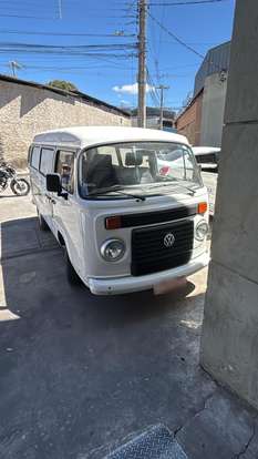 VOLKSWAGEN-KOMBI-2009