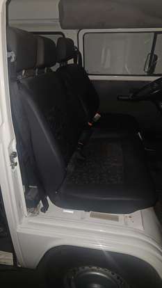 VOLKSWAGEN-KOMBI-2009