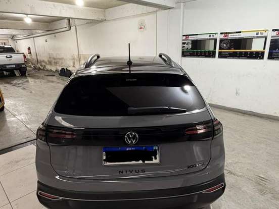 VOLKSWAGEN-NIVUS-1.0 200 TSI TOTAL FLEX HIGHLINE AUTOMÁTICO VOLKSWAGEN-NIVUS-2023