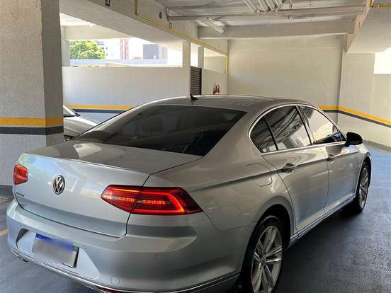 VOLKSWAGEN-PASSAT-2.0 16V TSI BLUEMOTION GASOLINA HIGHLINE 4P DSG VOLKSWAGEN-PASSAT-2017