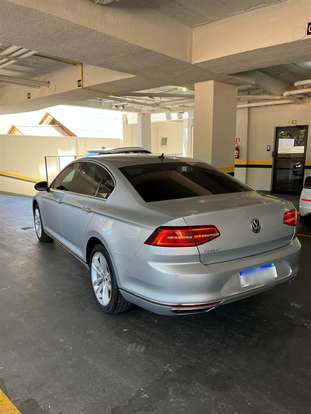 VOLKSWAGEN-PASSAT-2017