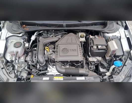 VOLKSWAGEN-POLO-2023