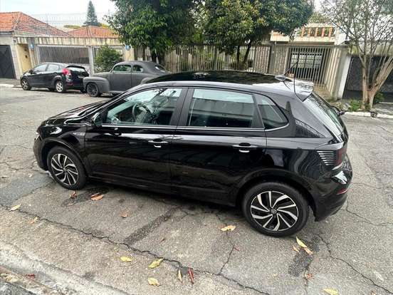 VOLKSWAGEN-POLO-2025