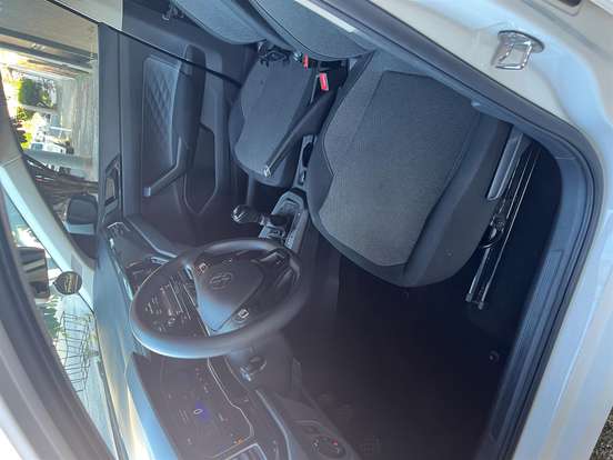VOLKSWAGEN-POLO-2023