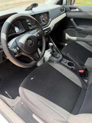 VOLKSWAGEN-POLO-2018