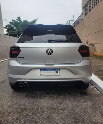 VOLKSWAGEN-POLO-2018