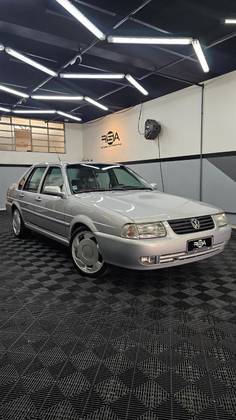 VOLKSWAGEN SANTANA 2.0 MI COMFORTLINE 8V GASOLINA 4P MANUAL