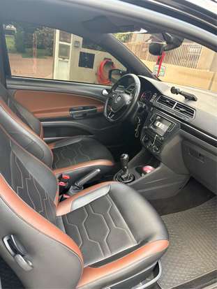 VOLKSWAGEN-SAVEIRO-1.6 CROSS CD 16V FLEX 2P MANUAL VOLKSWAGEN-SAVEIRO-2018