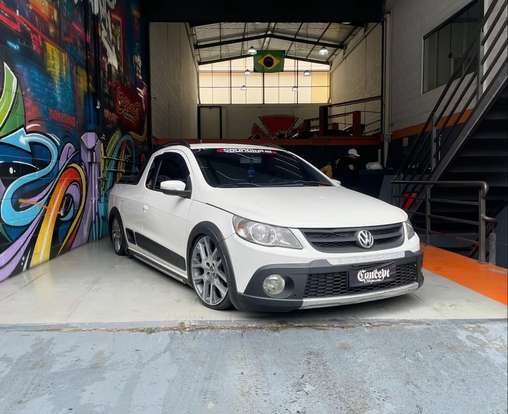 VOLKSWAGEN-SAVEIRO-2011