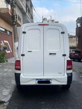 VOLKSWAGEN-SAVEIRO-2022