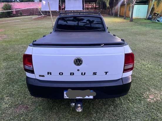 VOLKSWAGEN-SAVEIRO-2016