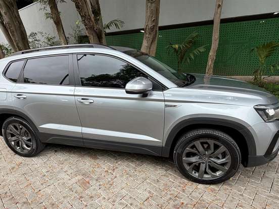 VOLKSWAGEN-TAOS-1.4 250 TSI TOTAL FLEX COMFORTLINE AUTOMÁTICO VOLKSWAGEN-TAOS-2022