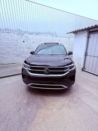 VOLKSWAGEN TAOS 1.4 250 TSI TOTAL FLEX HIGHLINE AUTOMÁTICO