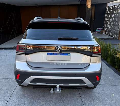 VOLKSWAGEN-T-CROSS-2024