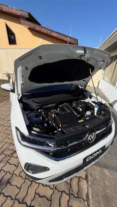 VOLKSWAGEN-T-CROSS-2024