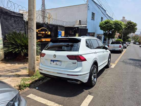 VOLKSWAGEN-TIGUAN-2.0 350 TSI GASOLINA ALLSPACE R-LINE 4MOTION DSG VOLKSWAGEN-TIGUAN-2019