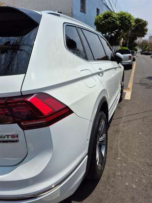 VOLKSWAGEN-TIGUAN-2019