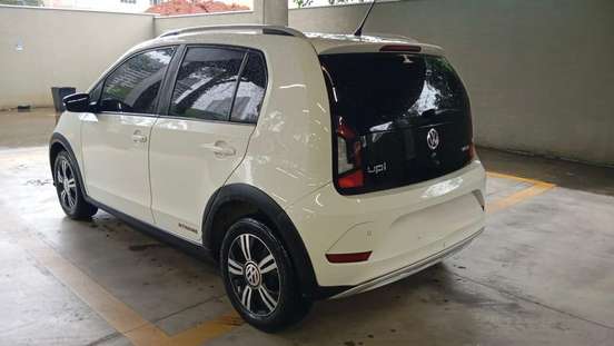 VOLKSWAGEN-UP-2019