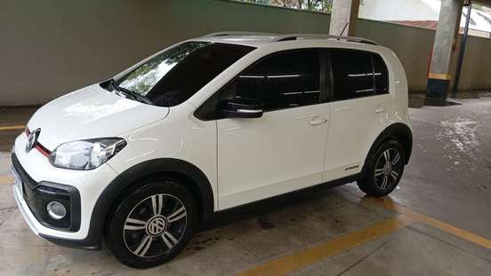 VOLKSWAGEN-UP-2019