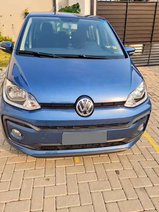 VOLKSWAGEN-UP-2017