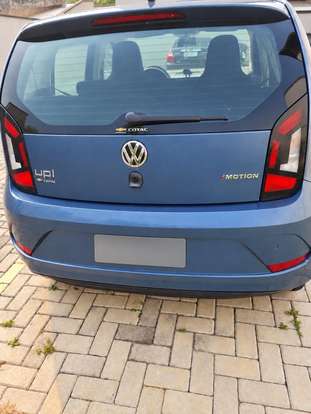 VOLKSWAGEN-UP-2017