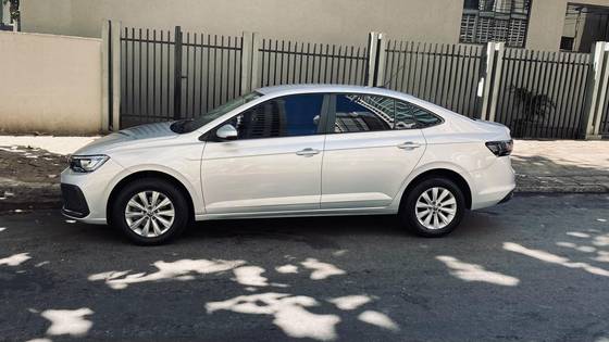 VOLKSWAGEN VIRTUS 1.0 170 TSI AUTOMÁTICO