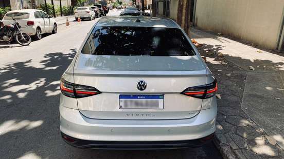 VOLKSWAGEN-VIRTUS-2023