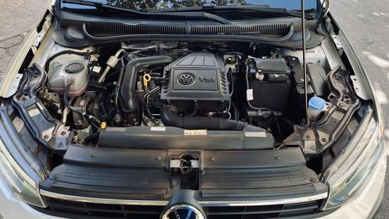 VOLKSWAGEN-VIRTUS-2023