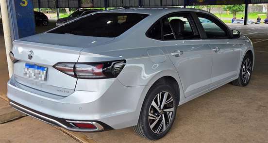 VOLKSWAGEN-VIRTUS-2023