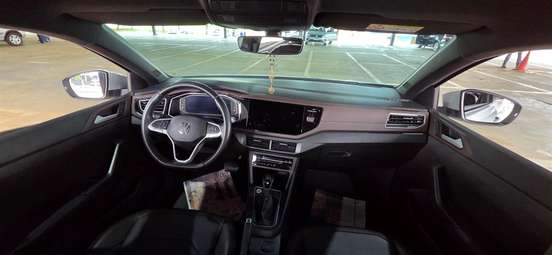 VOLKSWAGEN-VIRTUS-2023