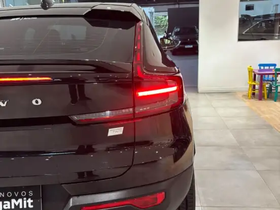 VOLVO-C40-P8 RECHARGE TWIN ELECTRIC ULTIMATE AWD VOLVO-C40-2022