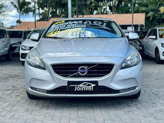 VOLVO-V40-1.5 T3 KINETIC GASOLINA 4P AUTOMÁTICO VOLVO-V40-2015