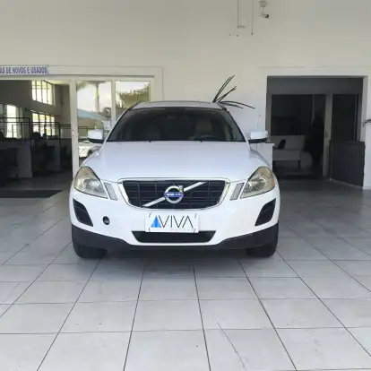 VOLVO-XC60-2012