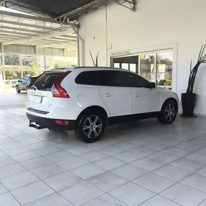 VOLVO-XC60-2.0 T5 DYNAMIC FWD TURBO GASOLINA 4P AUTOMÁTICO VOLVO-XC60-2012