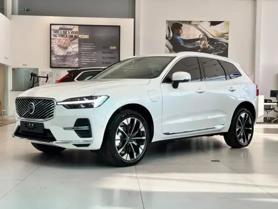 VOLVO-XC60-2026