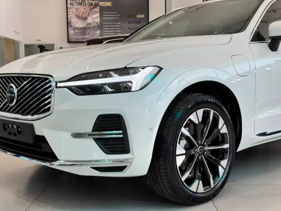 VOLVO-XC60-2.0 T8 PHEV ULTRA AWD GEARTRONIC VOLVO-XC60-2026