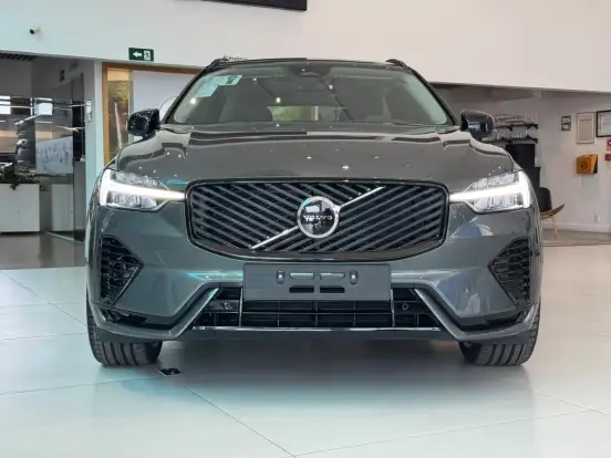 VOLVO-XC60-2026