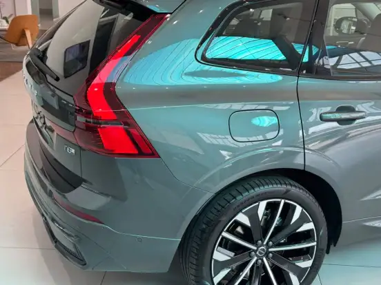 VOLVO-XC60-2.0 T8 PHEV ULTRA DARK AWD GEARTRONIC VOLVO-XC60-2026