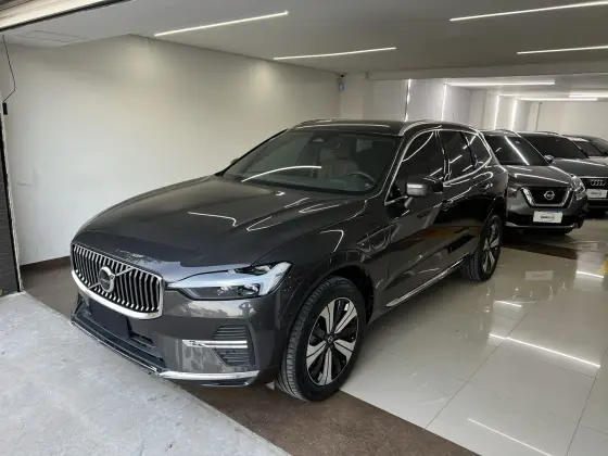 VOLVO XC60 2.0 T8 RECHARGE PLUS AWD GEARTRONIC