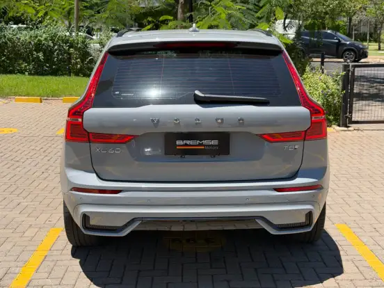 VOLVO-XC60-2.0 T8 RECHARGE ULTIMATE DARK AWD GEARTRONIC VOLVO-XC60-2025