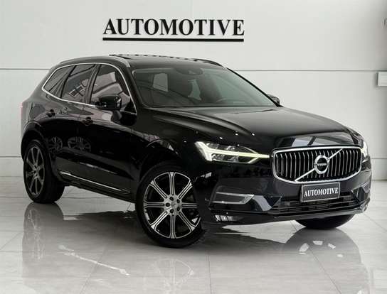 VOLVO-XC60-2018
