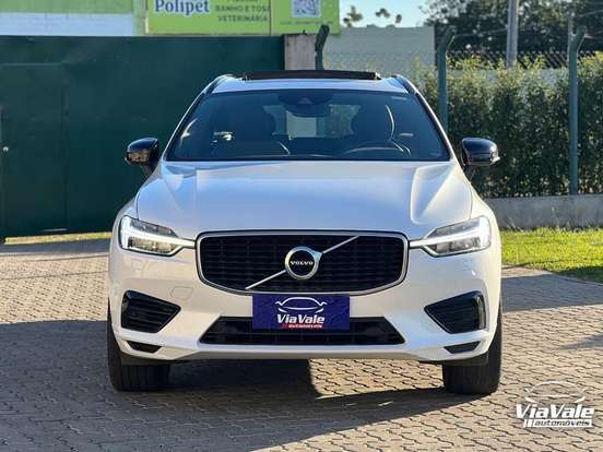 VOLVO-XC60-2020